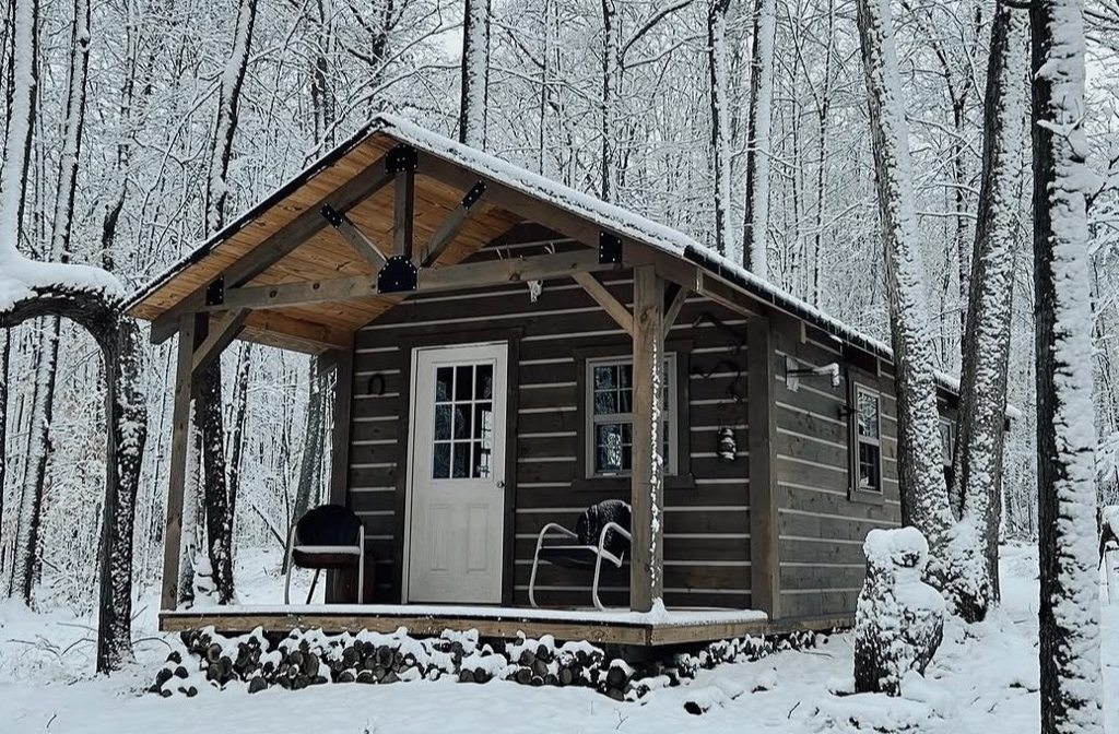 <h6>Log Cabins</h6>
